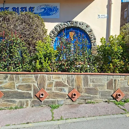 La Grande Bleue Apartment